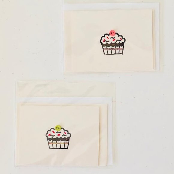 Assortment of 6 Cupcake MINI Greeting Cards - Picture 2 of 3
